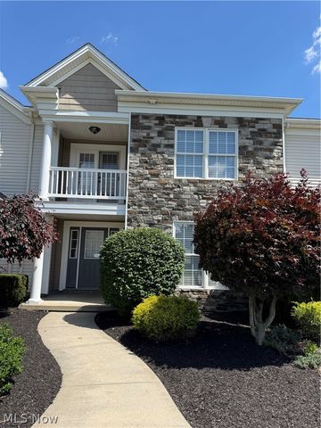 15 Town Square Boulevard, Columbiana, OH 44408