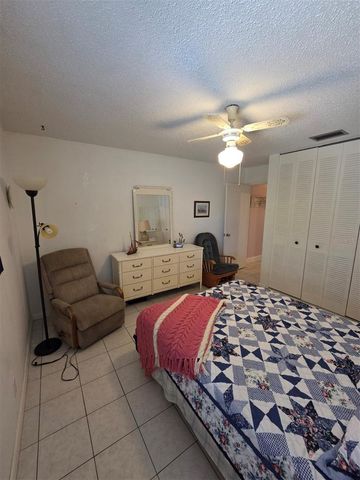 2054 SUNSET POINT ROAD 38, Clearwater, FL 33765