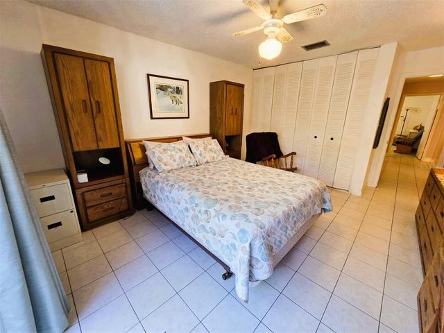 2054 SUNSET POINT ROAD 38, Clearwater, FL 33765