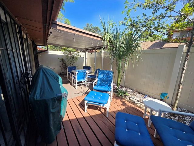 2054 SUNSET POINT ROAD 38, Clearwater, FL 33765