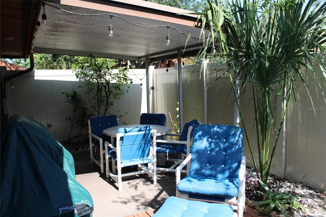 2054 SUNSET POINT ROAD 38, Clearwater, FL 33765