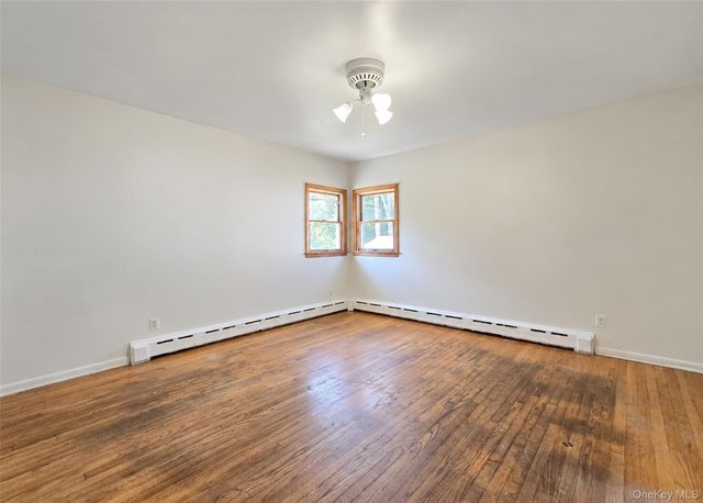 80 Carroll Avenue, Ronkonkoma, NY 11779