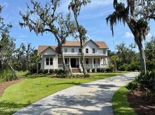 47 Dorsey Circle, St. Simons Island, GA 31522