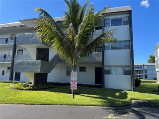 8330 Sands Point Blvd N210, Tamarac, FL 33321
