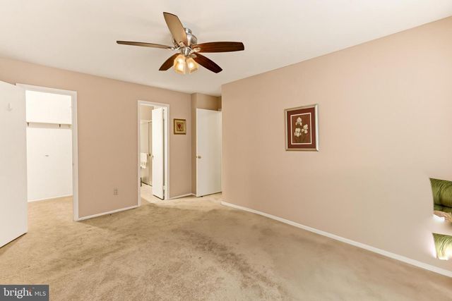 1014-A SCOTSWOOD CT, Mount Laurel, NJ 08054