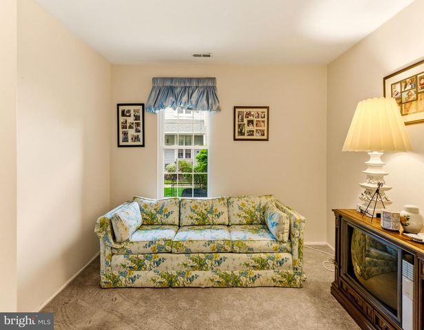 1014-A SCOTSWOOD CT, Mount Laurel, NJ 08054
