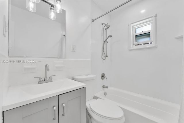 4917 SW 43rd Ter A, Dania Beach, FL 33314