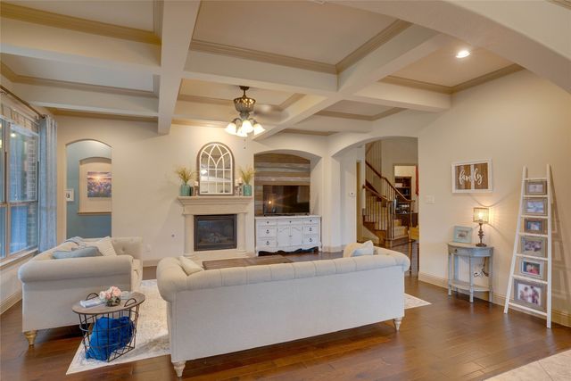 308 Parke Hollow Drive, Wylie, TX 75098