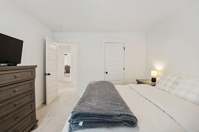 443 Black Walnut Dr, Gallatin, TN 37066