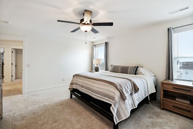 443 Black Walnut Dr, Gallatin, TN 37066