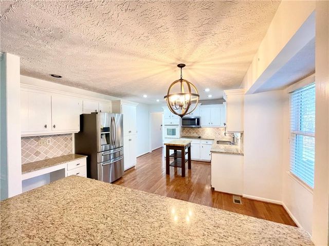 2395 Brownstone Court, Marietta, GA 30062