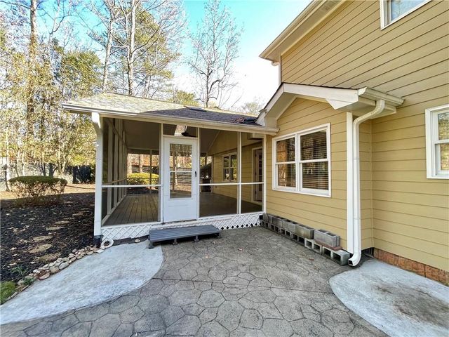 2395 Brownstone Court, Marietta, GA 30062