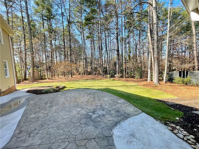 2395 Brownstone Court, Marietta, GA 30062