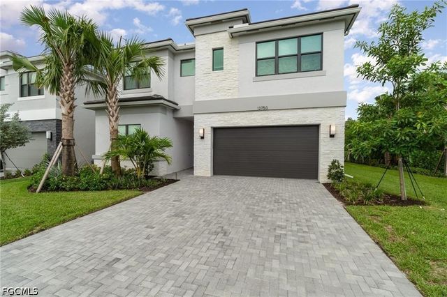 12750 Woodbury DR, Estero, FL 33928
