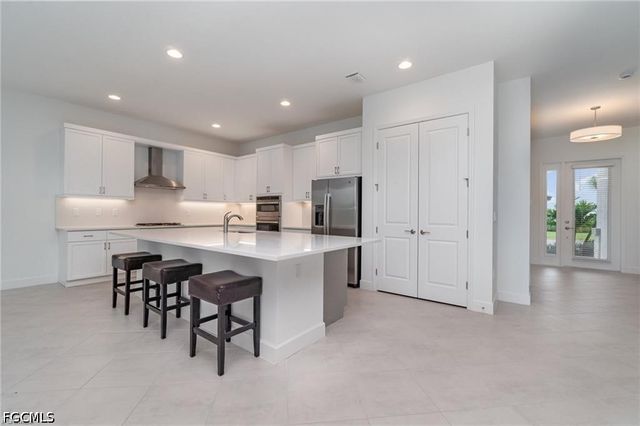12750 Woodbury DR, Estero, FL 33928