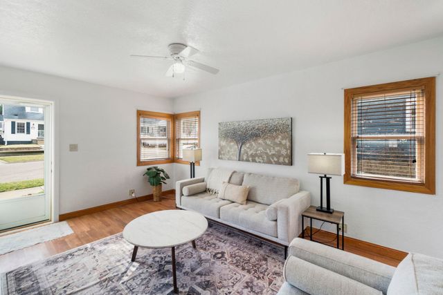 1535 Hawthorne Avenue, Waterloo, IA 50702