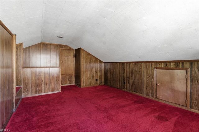 5228 Baptist CIR, Virginia Beach, VA 23464