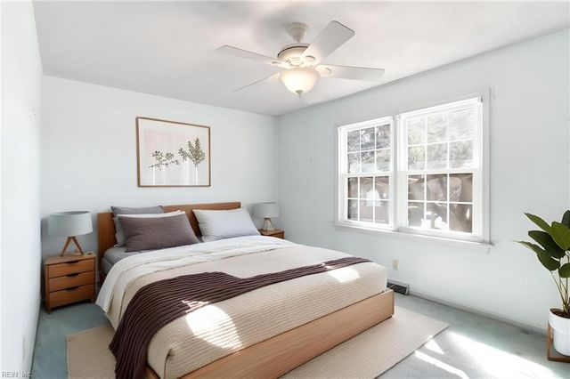 5228 Baptist CIR, Virginia Beach, VA 23464