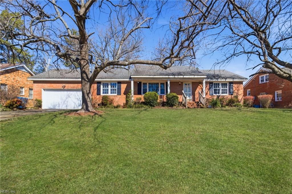 5228 Baptist CIR, Virginia Beach, VA 23464