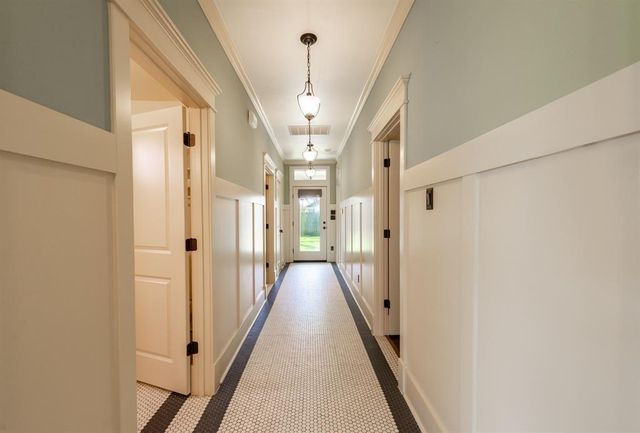 722 E 25th Street, Houston, TX 77008