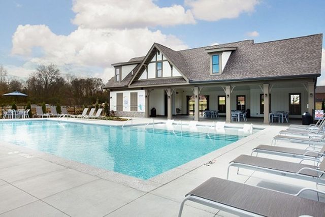 748 Tennypark Ln, Mount Juliet, TN 37122