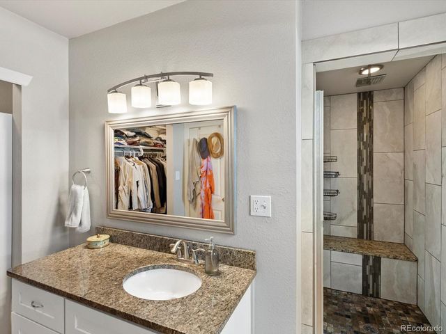 2959 S Delaware Street, Englewood, CO 80110