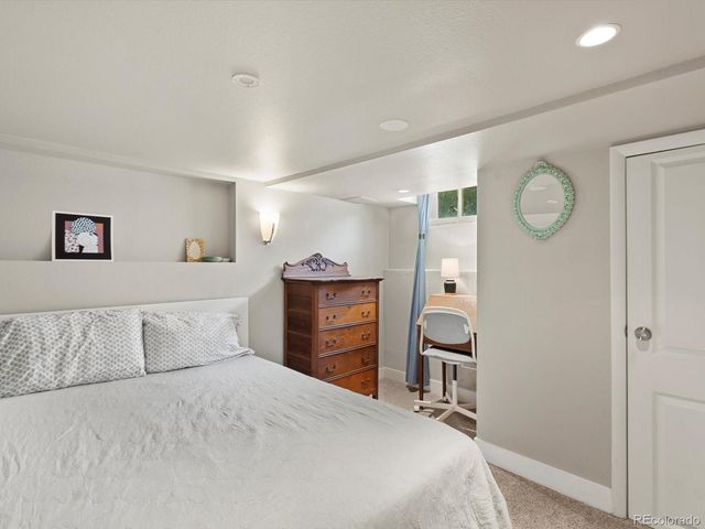 2959 S Delaware Street, Englewood, CO 80110