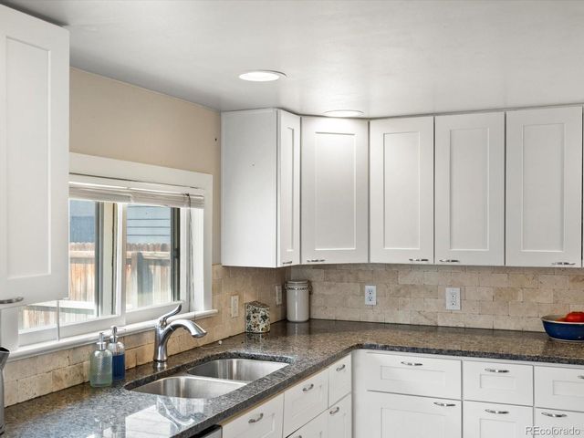 2959 S Delaware Street, Englewood, CO 80110