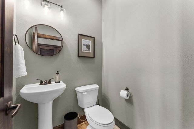 354 Settlers Cove, Kimberling City, MO 65686