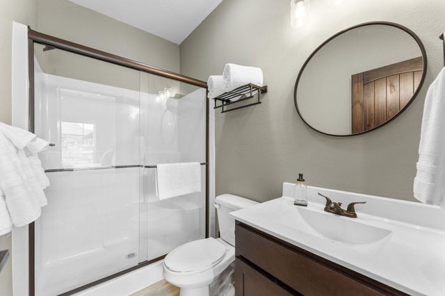 354 Settlers Cove, Kimberling City, MO 65686