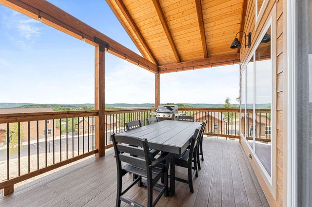 354 Settlers Cove, Kimberling City, MO 65686
