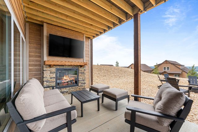 354 Settlers Cove, Kimberling City, MO 65686