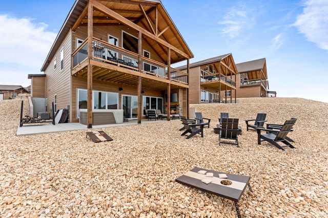354 Settlers Cove, Kimberling City, MO 65686