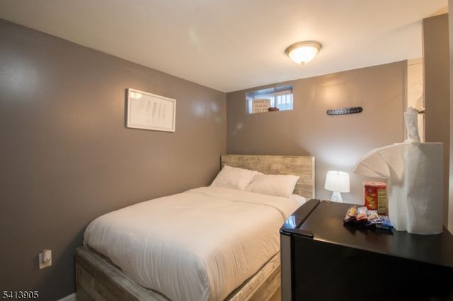 197 Park Pl, Irvington Twp., NJ 07111