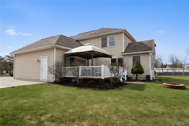 190 Sandpiper Lane, Grand Island, NY 14072