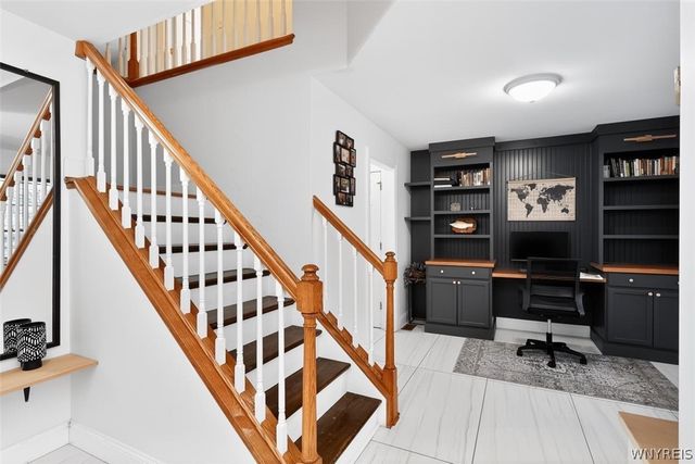 190 Sandpiper Lane, Grand Island, NY 14072