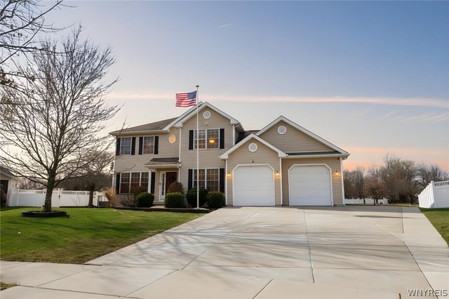 190 Sandpiper Lane, Grand Island, NY 14072