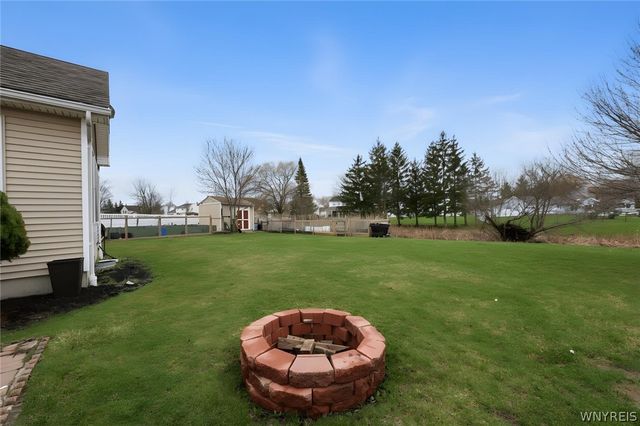 190 Sandpiper Lane, Grand Island, NY 14072