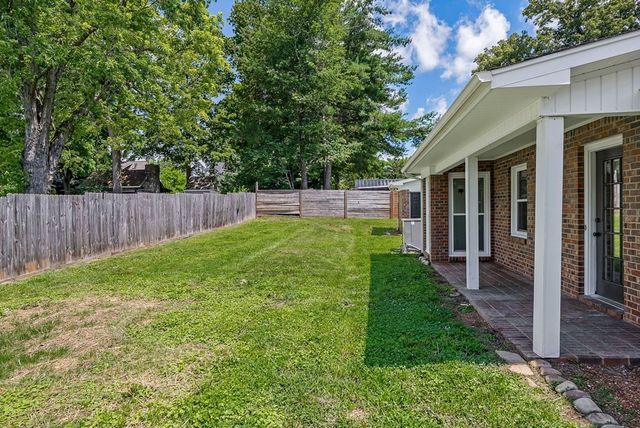 620 Alberta Ave, Cookeville, TN 38501