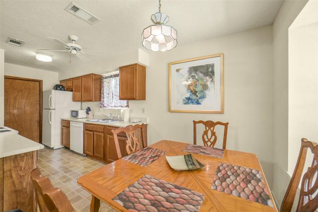 9927 Jademont Lane, Houston, TX 77070