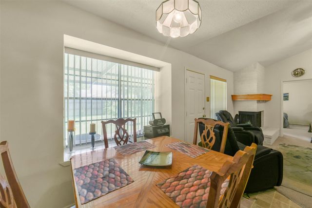 9927 Jademont Lane, Houston, TX 77070