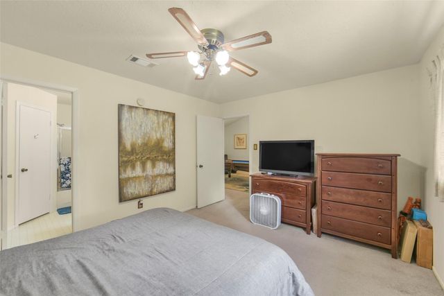9927 Jademont Lane, Houston, TX 77070