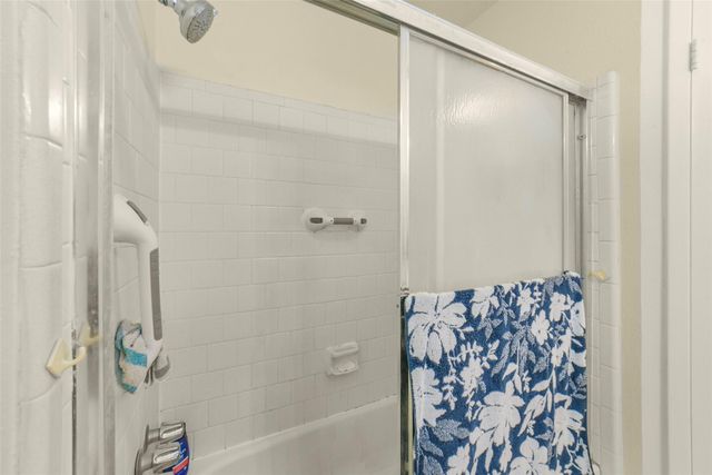 9927 Jademont Lane, Houston, TX 77070