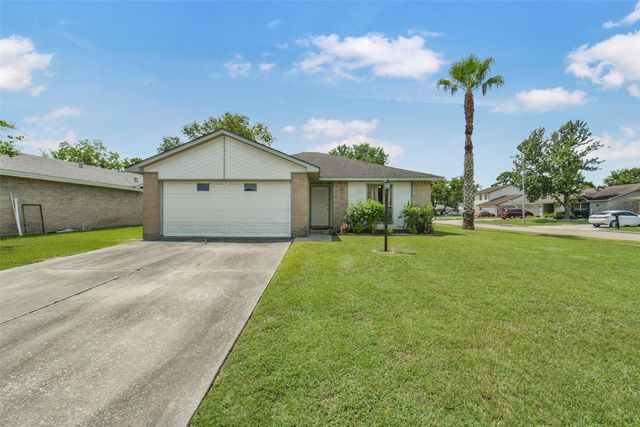 9927 Jademont Lane, Houston, TX 77070