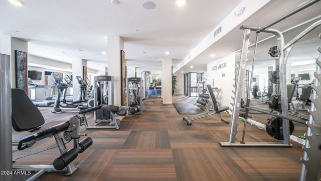 2511 W QUEEN CREEK Road 132, Chandler, AZ 85248