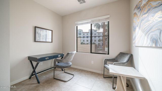 2511 W QUEEN CREEK Road 132, Chandler, AZ 85248