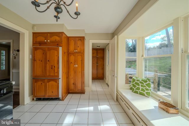 612 BROOKSIDE AVE, Wayne, PA 19087