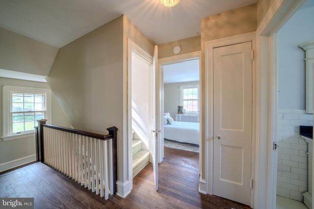 612 BROOKSIDE AVE, Wayne, PA 19087