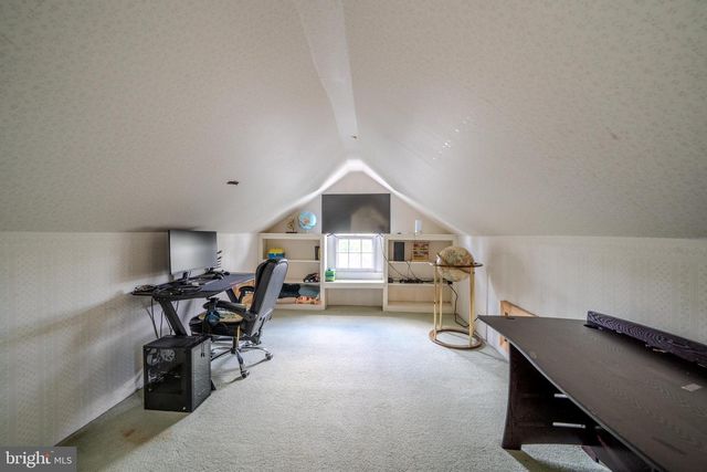 612 BROOKSIDE AVE, Wayne, PA 19087