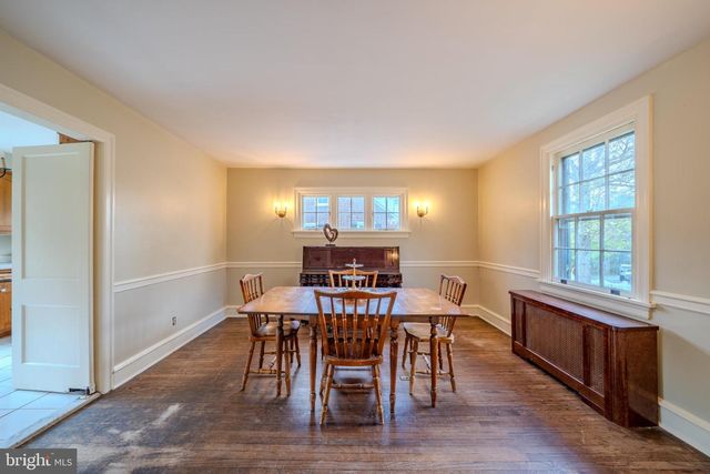 612 BROOKSIDE AVE, Wayne, PA 19087